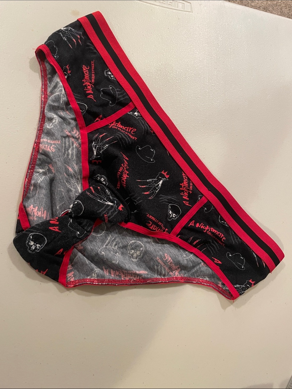 5x torrid Black & Red Hocus Pocus, Beetlejuice & Horror Print Panty Set P7 - Picture 6 of 9